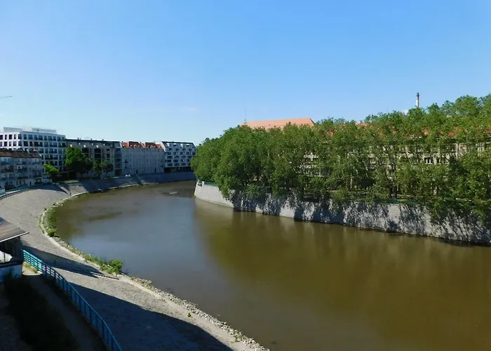 Via Marina Apartment *